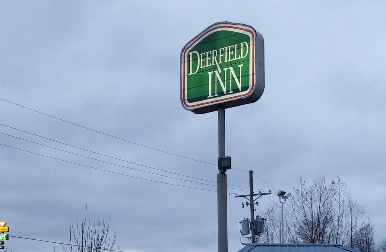 Deerfield Motel